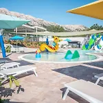 Mobile Homes Near In Baska-insel Krk 50071 *