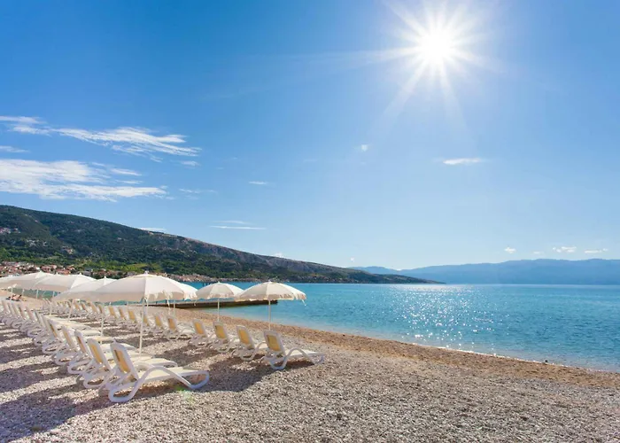 Mobile Homes Near In Baska-insel Krk 50071 * Baška