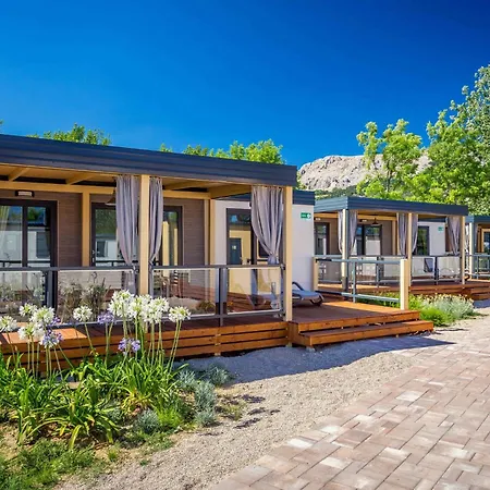 ホリデーパーク Mobile Homes Near In Baska-insel Krk 50071 *